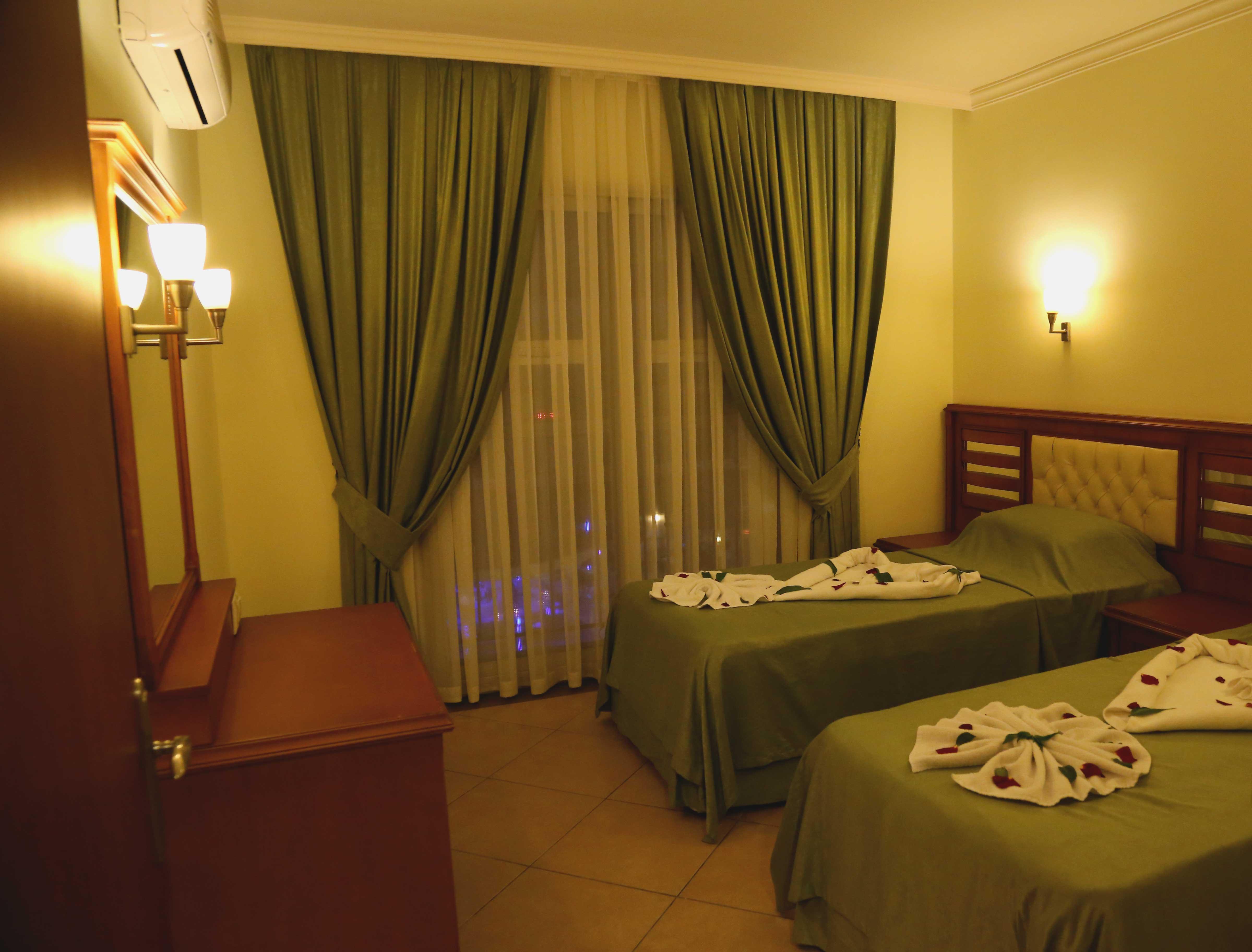 Club Karakas Apart Otel Marmaris Eksteriør billede